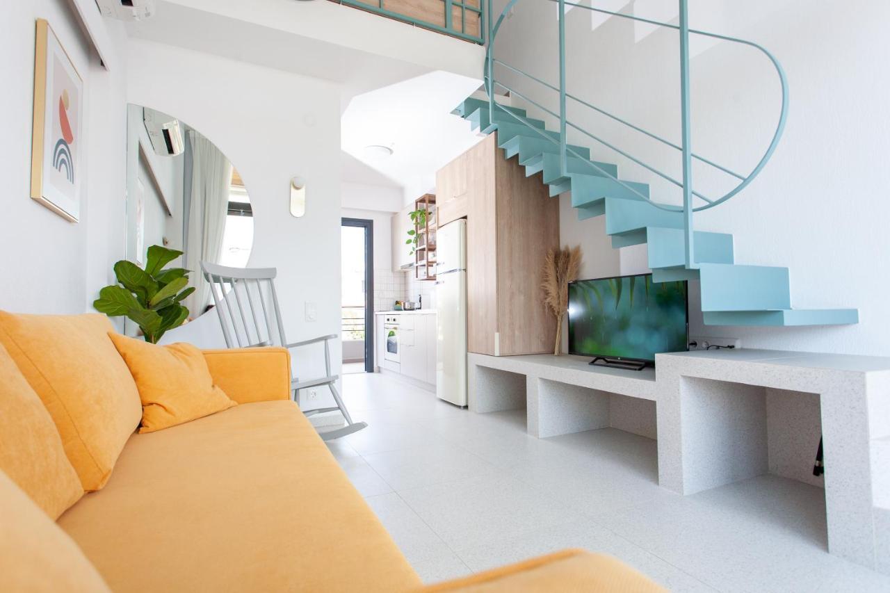 Aella Apartments ニキティ エクステリア 写真