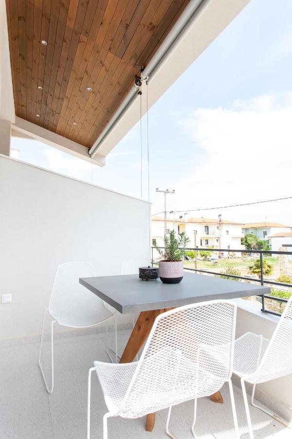 Aella Apartments ニキティ エクステリア 写真