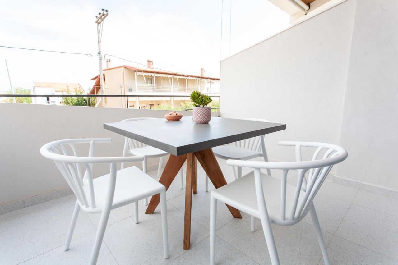 Aella Apartments ニキティ エクステリア 写真